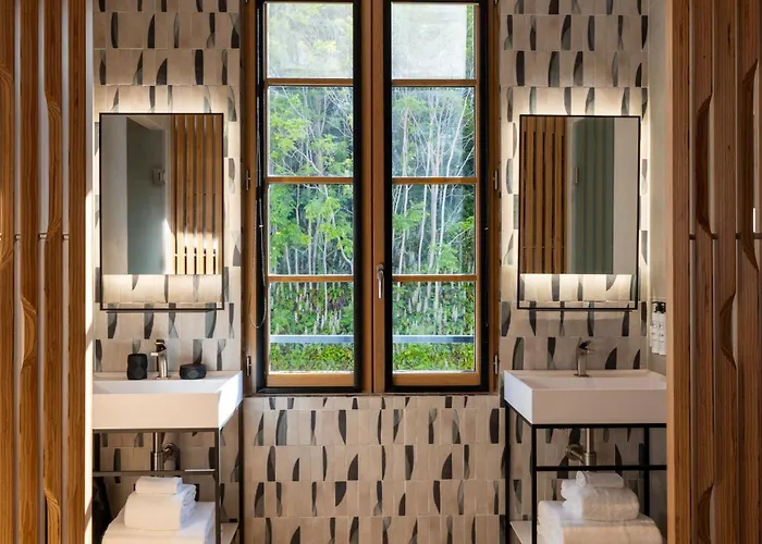 Palais Segurane Boutique